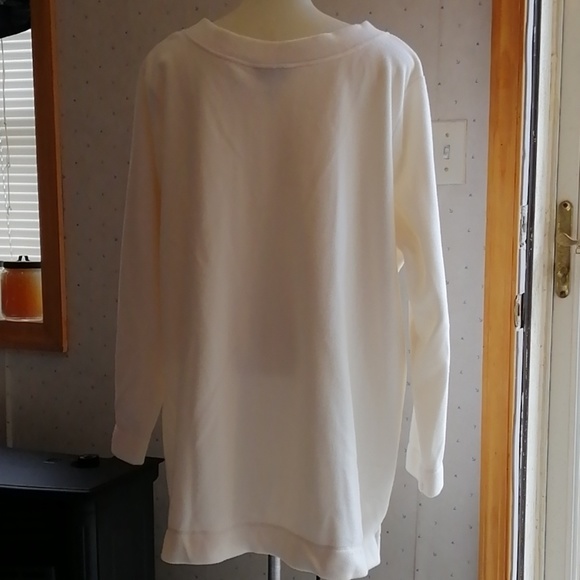 Women's plus - 2X, long sleeve fleece tunic - Picture 2 of 4